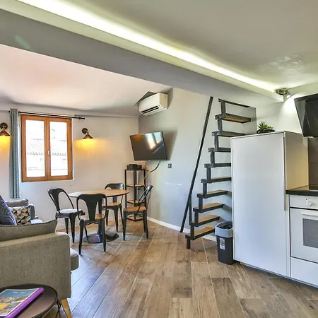 Apartment Magnifique 3 Pieces Mezzanine, Vieux / Wifi